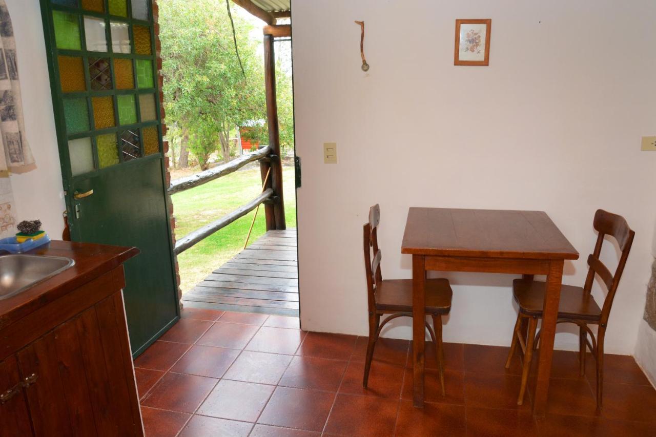 La Toma Complejo De Montana - Cabanas Y Habitaciones En Hosteria Mina Clavero Exterior photo