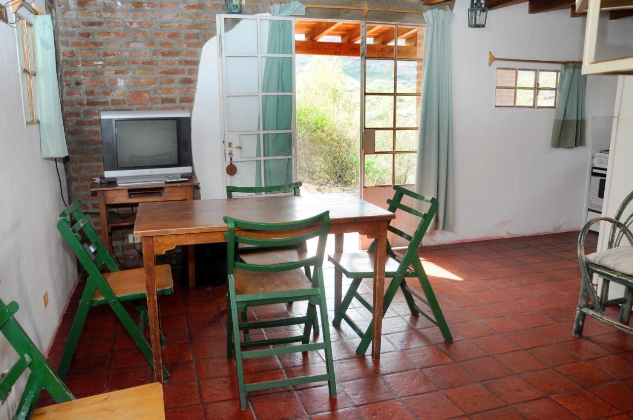 La Toma Complejo De Montana - Cabanas Y Habitaciones En Hosteria Mina Clavero Exterior photo