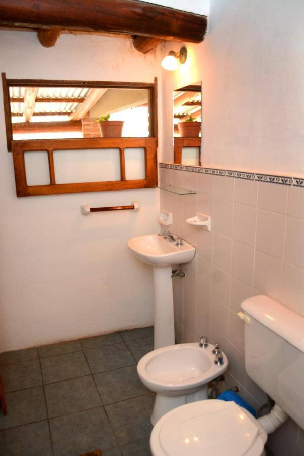 La Toma Complejo De Montana - Cabanas Y Habitaciones En Hosteria Mina Clavero Exterior photo