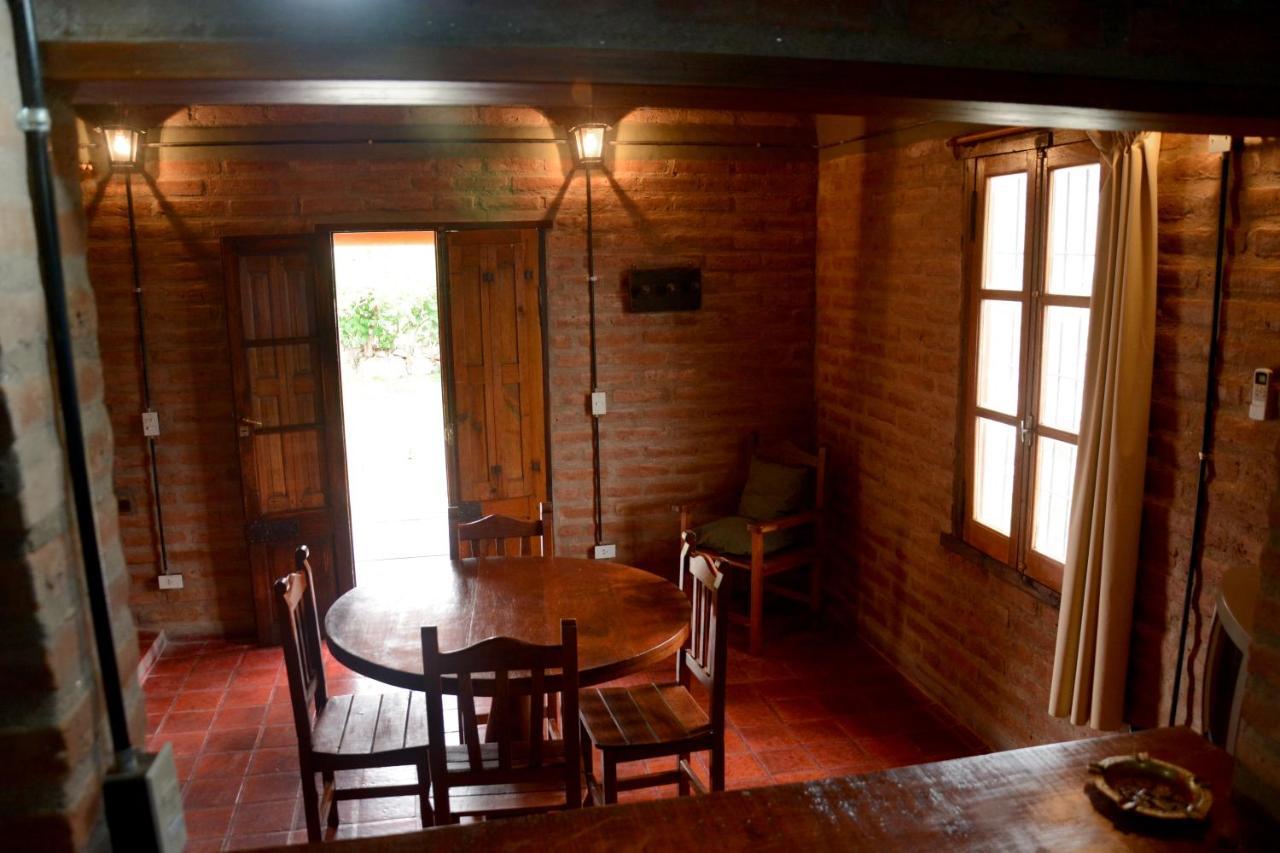 La Toma Complejo De Montana - Cabanas Y Habitaciones En Hosteria Mina Clavero Exterior photo